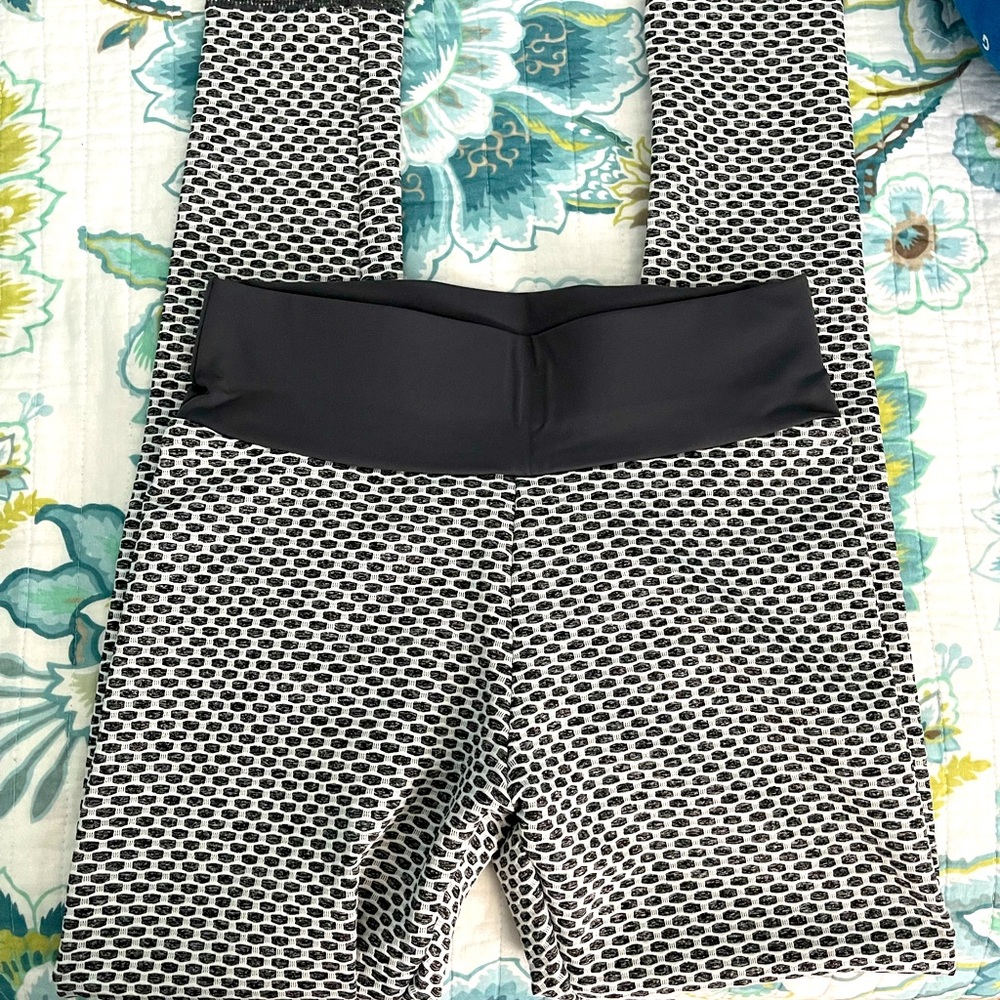 Butt-Lifting Leggings